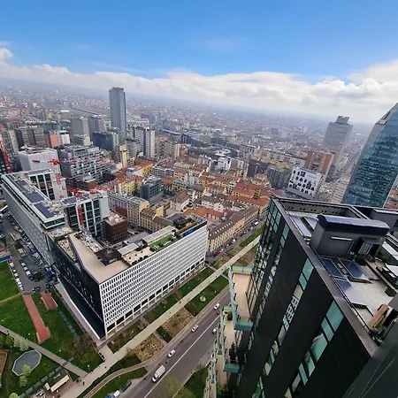 Skyline Solaria מילאנו