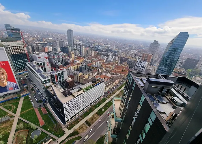 Skyline Solaria מילאנו